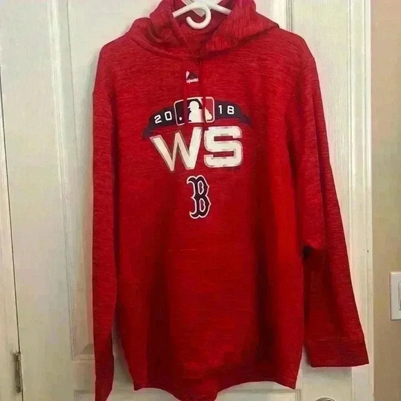Men's Boston Red Sox Majestic Red  2018 World Series Fleece Pullover Hoodie - Picture 1 of 8